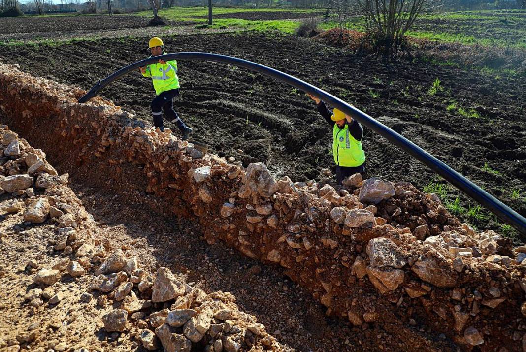 19,5 kilometrelik metrobüs hattında altyapı yenileniyor! Sakarya'da metrobüs projesinde sona doğru... 5